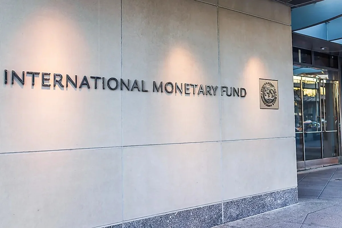 IMF praises India’s economic performance: آئی ایم ایف نے ہندوستان کی اقتصادی کارکردگی کی ستائش کی، ملک کو ‘اسٹار پرفارمر’ قرار دیا، کہا- رواں مالی سال میں 6.3 فیصد کی شرح سے ترقی کر سکتی ہے ہندوستان کی معیشت