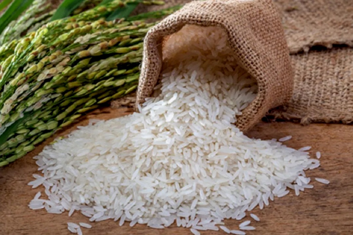 Bharat Brand Rice: چاول کی اوسط قیمت 43 روپے فی کلو ہے، لیکن مودی حکومت اسے 25 روپے فی کلو کے حساب سے دستیاب کرائے گی، اسی طرح آٹا بھی سستا کیا گیا