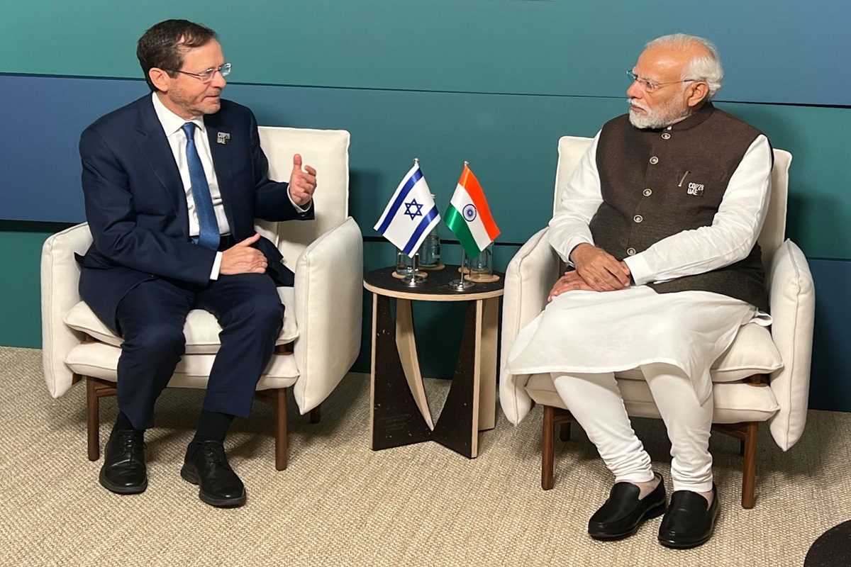 PM Modi-Isaac Herzog Talks: حماس کے ساتھ جنگ ​​کے درمیان وزیر اعظم  مودی کی اسرائیلی صدر سے ملاقات، جانئےکیا کچھ ہوا؟