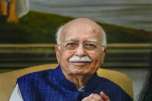 Lal Krishna Advani admitted to Apollo Hospital: لال کرشن اڈوانی کی طبیعت پھر ہوئی خراب، دہلی کے اپولو اسپتال میں داخل