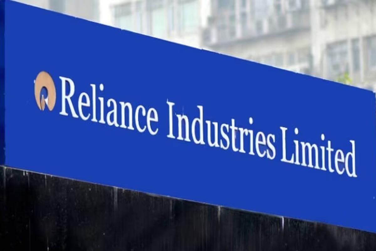 Reliance Industries Announces Holiday On 22 January : رام مندر میں پران پرتشٹھا تقریب کے دن ریلائنس انڈسٹریز کے دفاتر میں چھٹی کا تحفہ