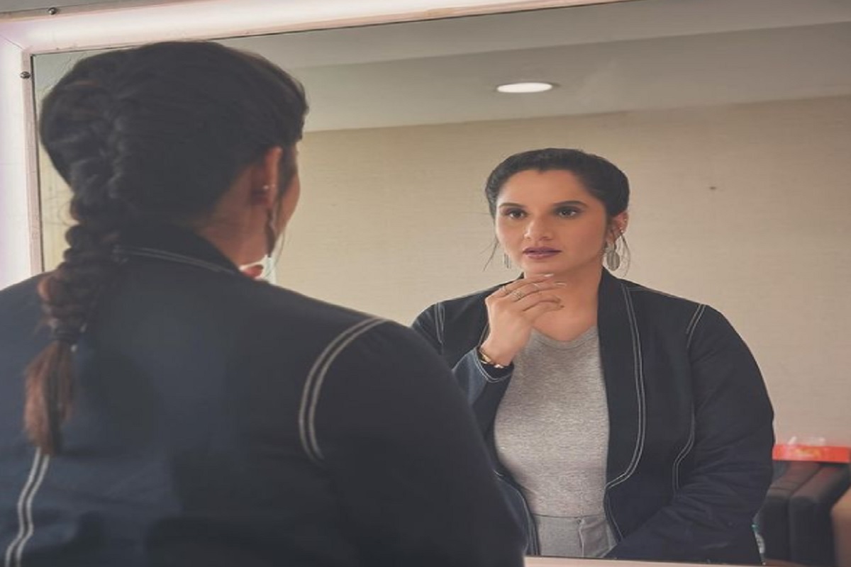 Sania Mirza Post: شعیب ملک سے طلاق کے بعد شیشے کے سامنے کھڑی ہوکر خود سے کیا کہہ رہی ہیں ثانیہ مرزا؟