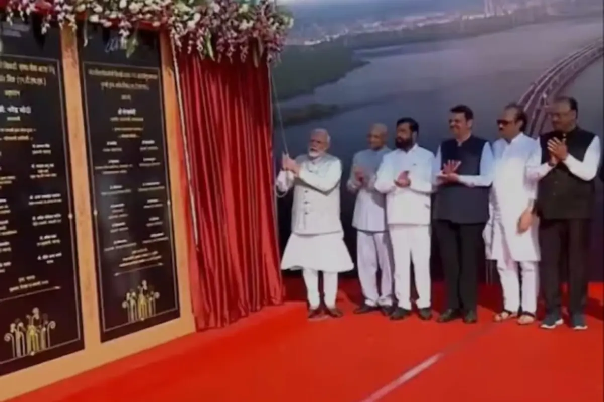 PM Modi Inaugurates Atal Setu: پی ایم مودی نے ہندوستان کے سب سے طویل سمندری پل کا کیا افتتاح، جانیں کیا ہے ‘اٹل سیتو’ کی خاصیت