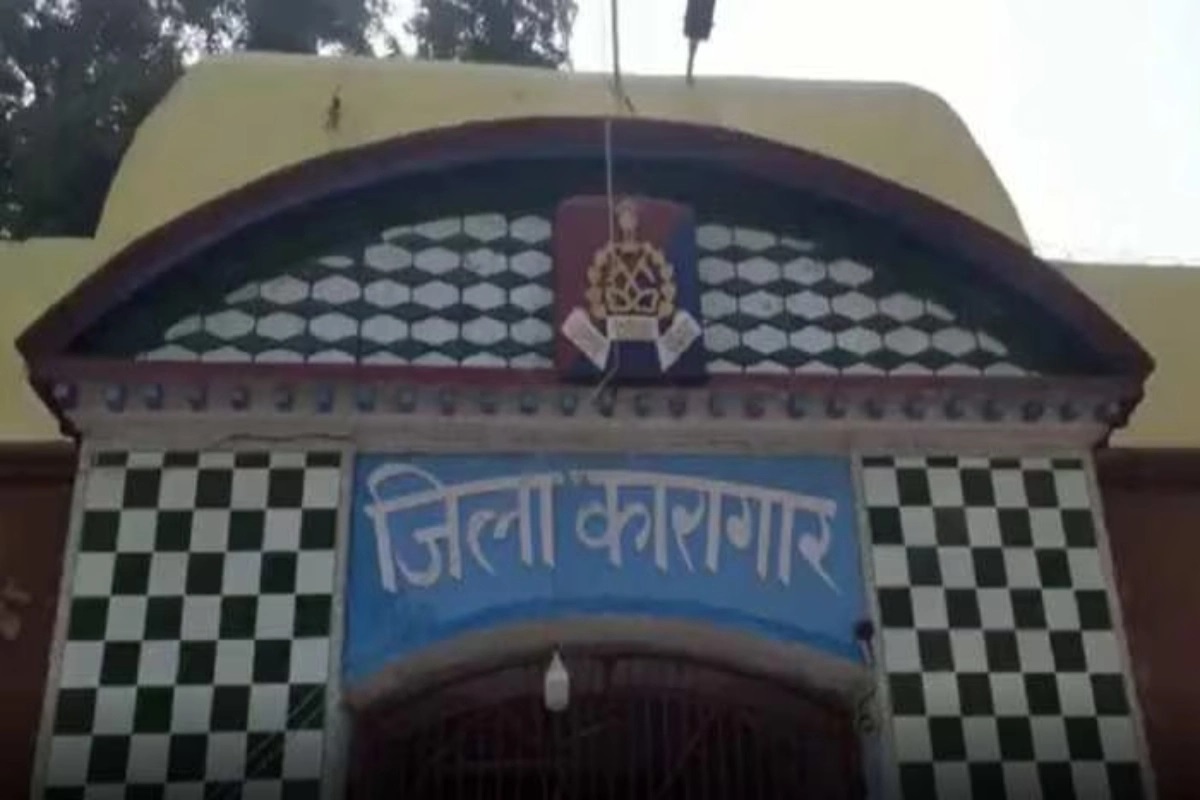 Prisoner Build Ram Mandir Module in Jail: جیل میں بند قیدی نے بنایا رام مندر کا ماڈیول،قتل کے الزام میں کاٹ رہاہے سزا