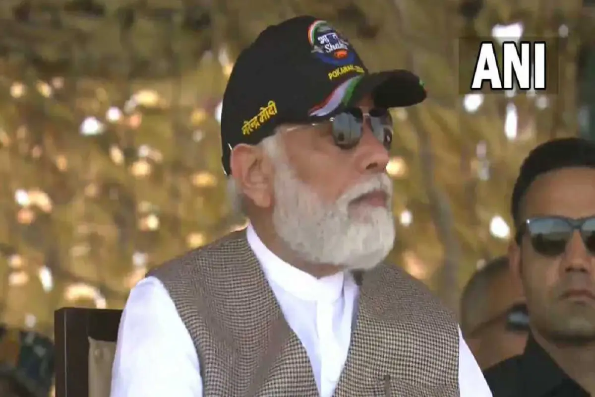 PM Modi In Pokhran: پوکھرن پہنچے وزیر اعظم نریندر مودی، دیسی ہتھیاروں کی دیکھی طاقت، کہا- ‘یہ تو بھارت شکتی ہے’