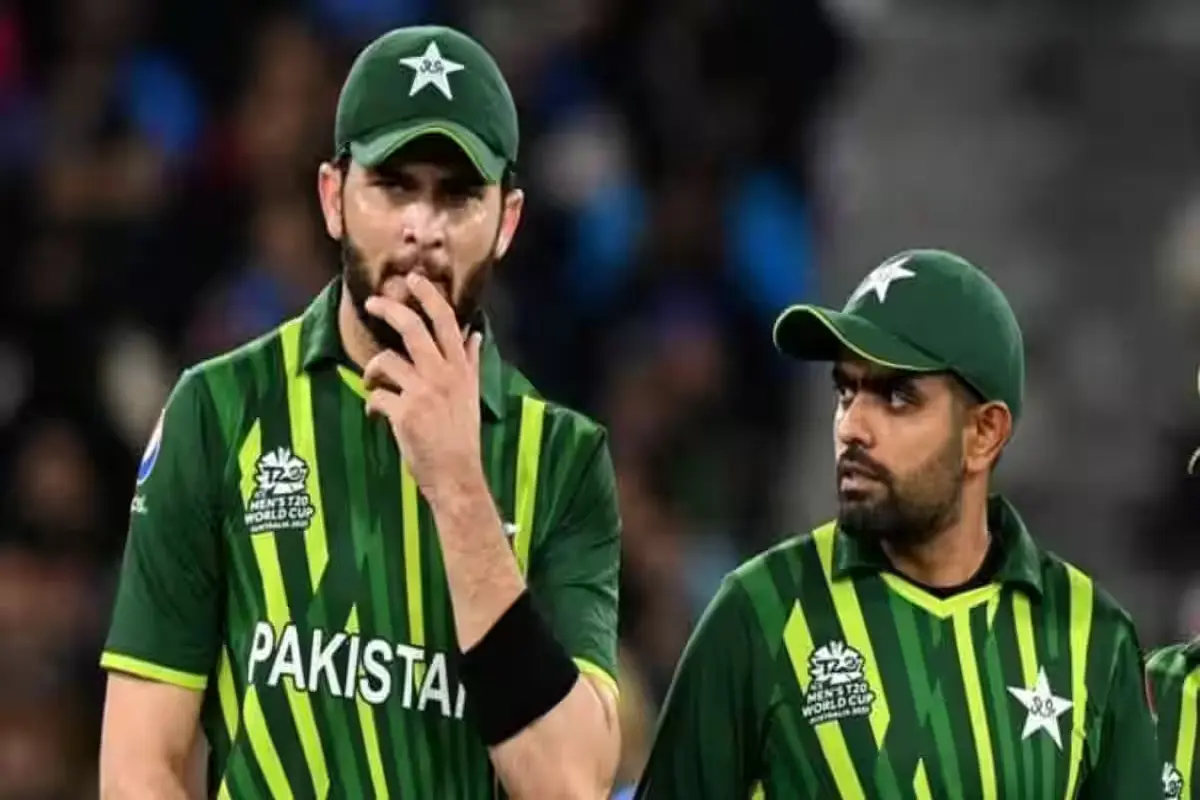 Pakistan cricket board: بابر اعظم کو پھر سے بنایا جاسکتا ہے پاکستانی ٹیم کا کپتان،شاہین آفریدی کی کپتانی خطرے سے دوچار