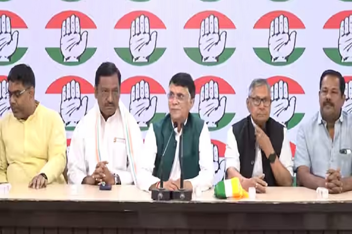 BJP MP Ajay Nishad Joins Congress: بہار میں بی جے پی کو بڑا جھٹکا، مظفر پور کے رکن پارلیمنٹ اجے نشاد کانگریس میں شامل