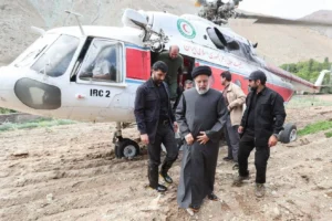 Helicopter carrying President Raeisi met with an accident: بال بال بچ گئے ایران کے صدر ابراہیم رئیسی، ایمرجنسی میں رئیسی کے ہیلی کاپٹر کی کرائی گئی ہارڈ لینڈنگ