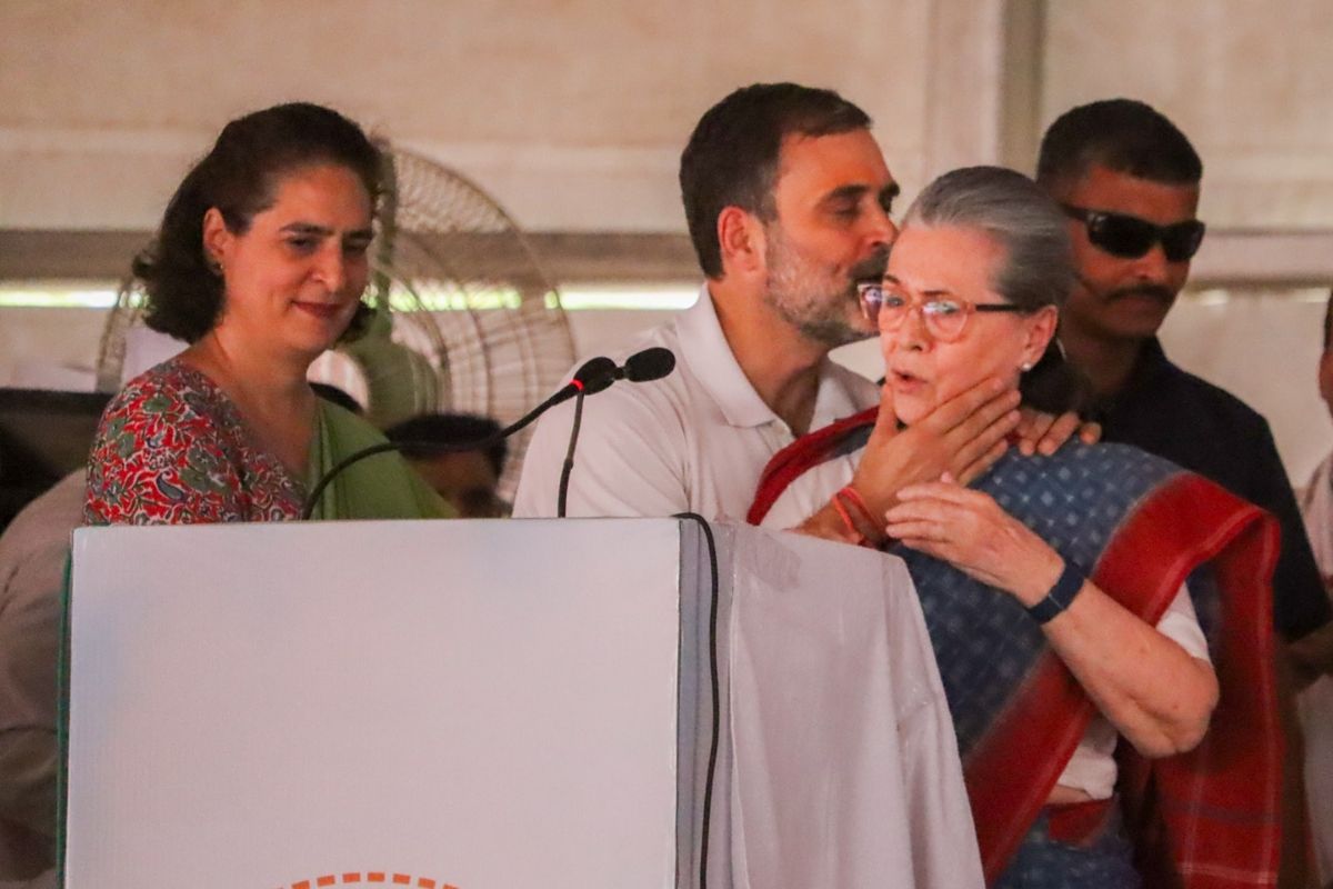 Rahul Gandhi: راہل گاندھی کی ہو رہی تھی تعریف، پھر سونیا گاندھی نے کہا، ‘کیونکہ میں شیرنی ہوں’