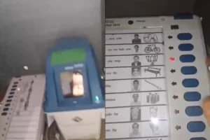 Lok Sabha Elections 2024: ایٹہ، یوپی میں بوتھ پر قبضہ کا ویڈیو وائرل ہونے کے بعد الیکشن کمیشن کی کارروائی، ملزم گرفتار تمام پولنگ اہلکار معطل