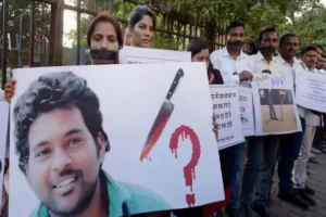 Rohith Vemula death case: روہت ویمولا دلت نہیں تھا،تلنگانہ پولیس نے فائنل رپورٹ عدالت میں کردی پیش، روہت کے خاندان نے رپورٹ پر مایوسی کا کیا اظہار