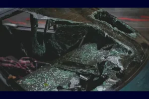 Indore Road Accident: اندور میں خوفناک سڑک حادثہ، ڈمپر سے ٹکرائی کار، 8 لوگوں کی دردناک موت