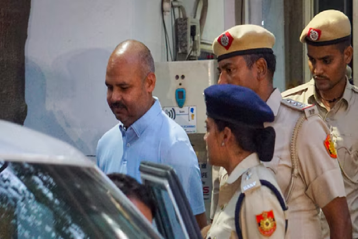 Swati Maliwal Assault Case: سواتی مالیوال کیس: عدالت نے وبھو کمار کو 4 دن کے لئے عدالتی تحویل میں بھیجا