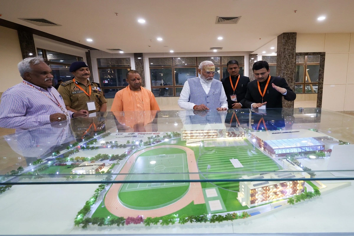 PM Modi inspected the stadium and Sports Complex in Varanasi: وزیراعظم مودی نے کیا وارانسی میں اسٹیڈیم اور کمپلیکس کمپلیکس کا جائزہ لیا، کھیل ثقافت کو ملے گا فروغ