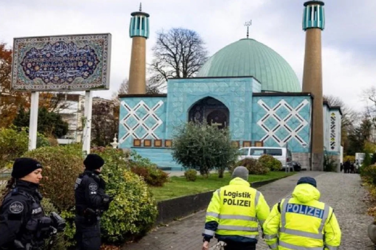 Germany has banned the Islamic Center Hamburg:جرمنی نے 6 دہائی قدیم ’نیلی مسجد‘ پرکیوں لگائی گئی پابندی؟، وجہ جان کر رہ جائیں گے حیران