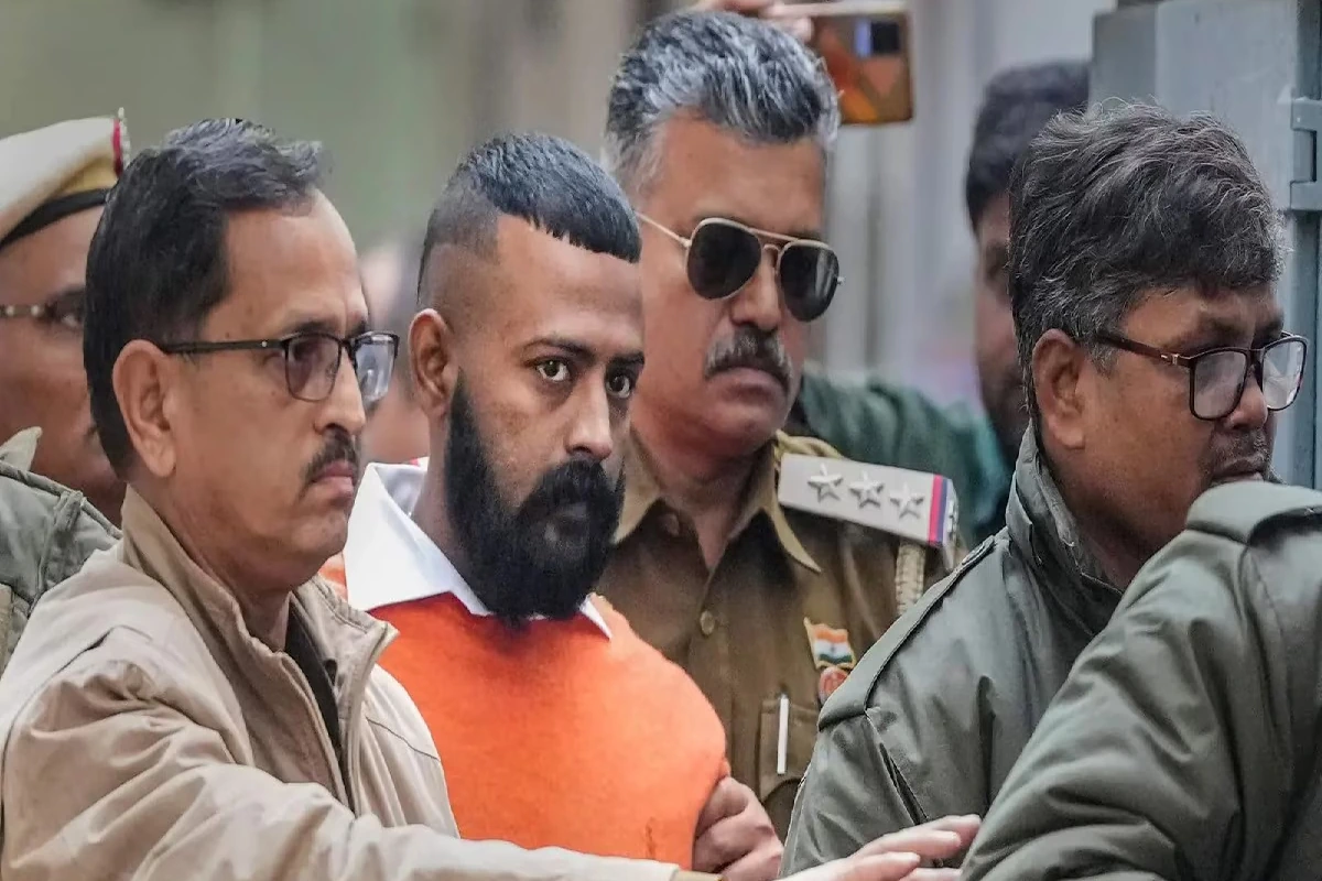 Tihar Jail Extortion Racket: ہائی کورٹ میں سکیش چندر شیکھر نے تہاڑ جیل سے وصولی کے ریکیٹ چلانے کے معاملے میں سی بی آئی سے ایف آئی آر درج کرنے کا کیا مطالبہ