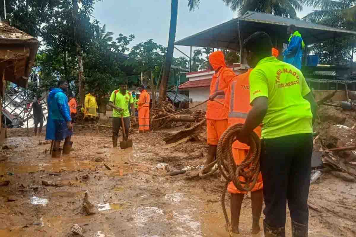 Wayanad Landslides: قدرت کا قہر! وائناڈ-ہماچل میں 300 سے زیادہ لوگوں کی موت، نو ہزار سے زیادہ لوگ ریلیف کیمپوں میں رہنے پر مجبور