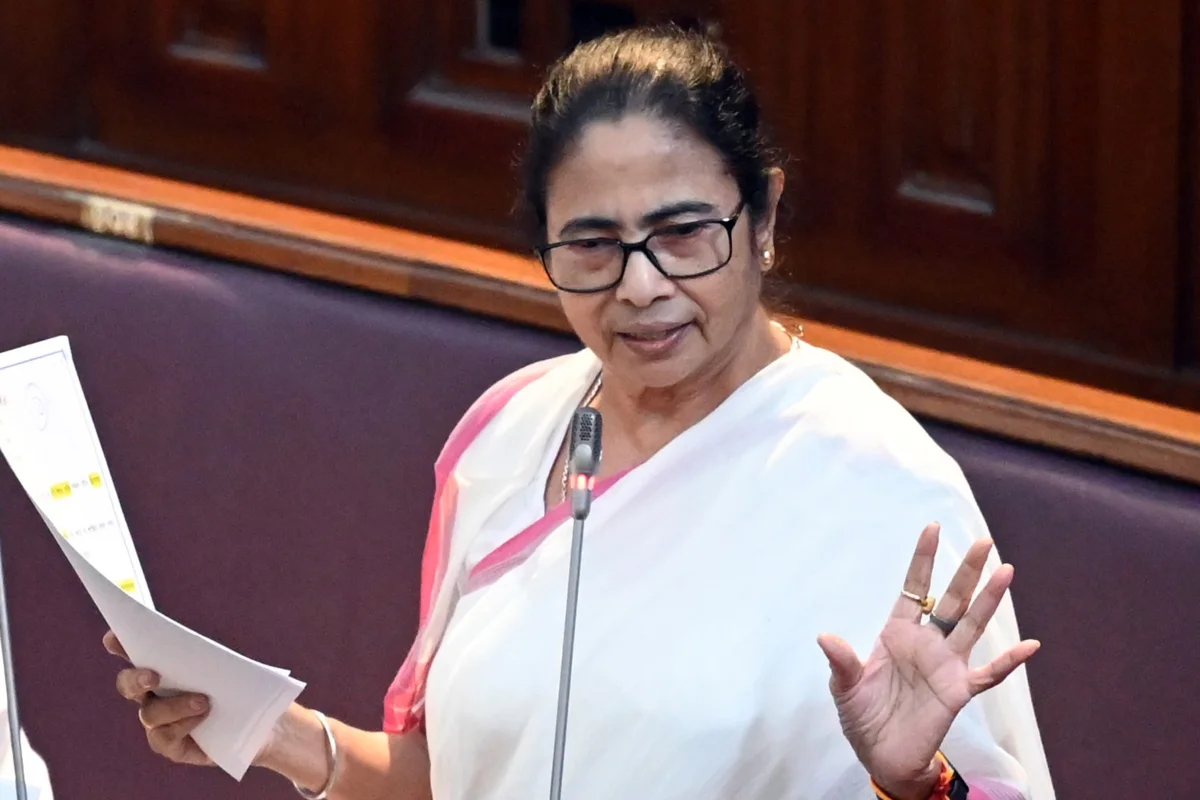 Mamata seeks details of resident doctors: وزیر اعلیٰ ممتا بنرجی نے طلب کیں ریزیڈنٹ ڈاکٹروں کی تفصیلات، جانئے اس کی بڑی وجہ