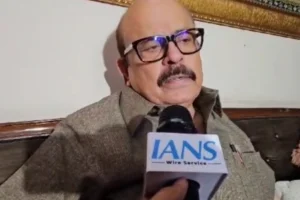 Tariq Anwar taunts PM Modi: آئین کا حصہ ہے آرٹیکل 370، پی ایم مودی کو تاریخ کا علم نہیں، وزیراعظم پر کانگریس ایم پی طارق انور کا طنز