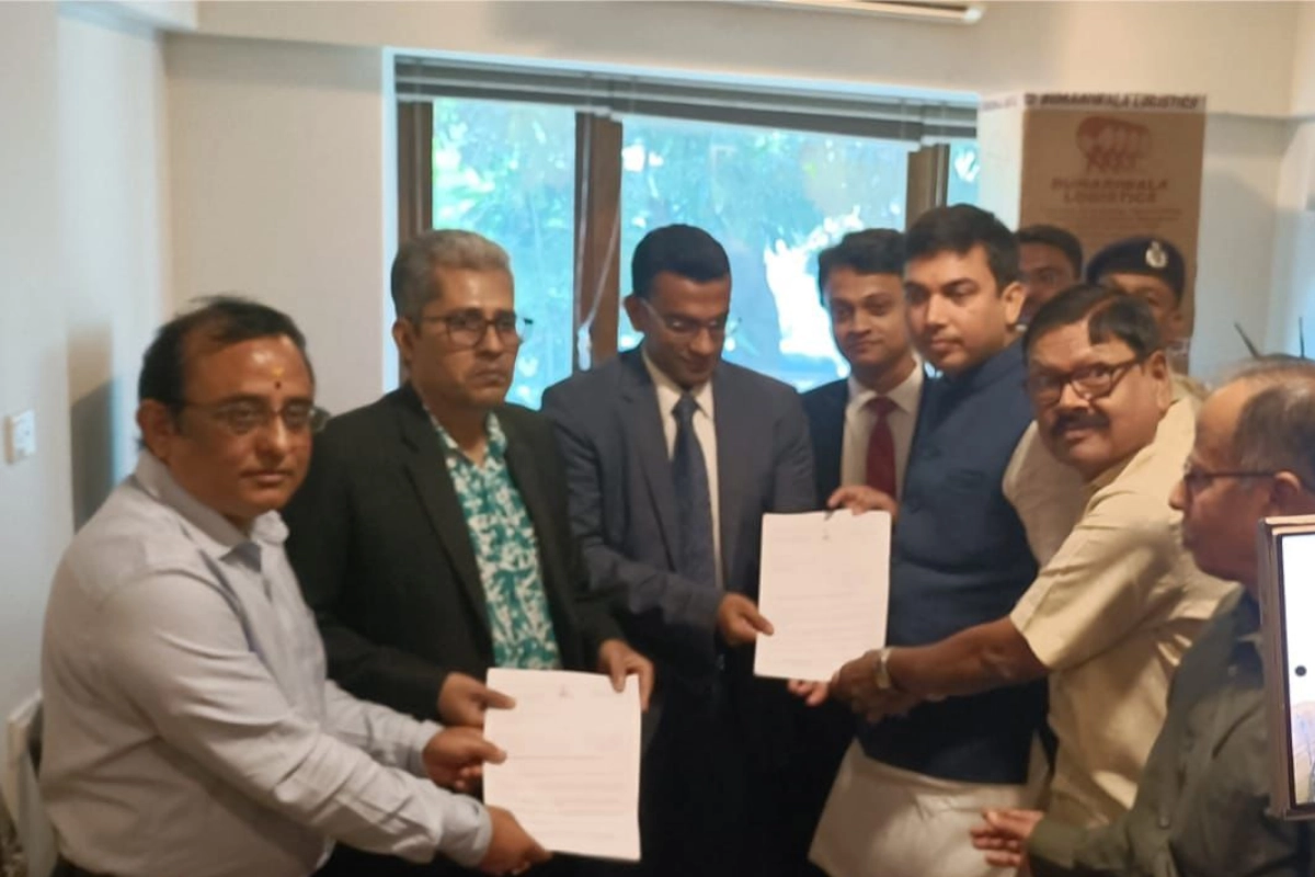 Jagrato Bangla submits memorandum to B’desh Deputy High Commissioner: بنگلہ دیش میں اقلیتوں پر مظالم کے خلاف‘جاگرتوبنگلہ’ کے وفد نے دیا بنگلہ دیش کے ہائی کمشنرکو دیا میمورنڈم