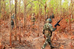 Maoist Carrying 1 Crore Bounty Killed:چھتیس گڑھ کے گریا بند میں پولیس اور ماؤ نوازوں  کے درمیان تصادم ، ایک کروڑ کا انعامی سمیت  15ماؤنواز ہلاک