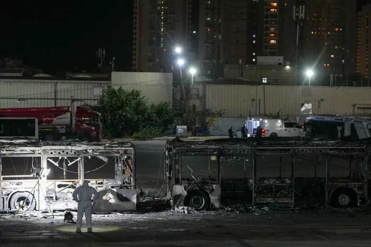 Israel shaken by several explosions simultaneously: اسرائیل میں سلسلہ وارخوفناک دھماکے، وزیراعظم نیتن یاہو نے بلائی ہنگامی میٹنگ