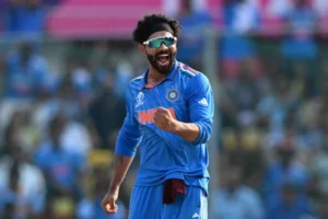 Ravindra Jadeja joins elite club:  رویندر جڈیجہ ایساریکارڈ بنانے والے پانچویں ہندوستانی بن گئے، کپل دیو اور انیل کمبلے جیسے لیجنڈزکے ساتھ بنائی اپنی جگہ