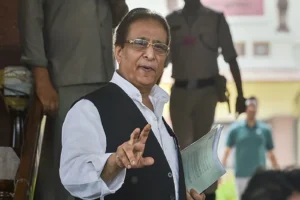 Azam Khan’s troubles may increase: جیل میں بند اعظم خان کی مشکلات میں ہوسکتا ہے اضافہ،18 سال پرانے کیس کی فائل کو پھر سے کھولنے کا عدالت نے دیا حکم