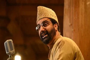 Government bans Mirwaiz’s AAC: حق کی آواز کو طاقت کے ذریعے دبایا جا سکتا ہے، لیکن خاموش نہیں کیا جا سکتا،عوامی ایکشن کمیٹی پرپابندی لگنے کے بعد میر واعظ کا بیان