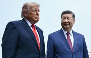 Xi Jinping to Visit the US: امریکہ جائیں گے شی جن پنگ، جانئے کیوں چین کو لے کر ٹرمپ نے بدلا مؤقف؟ Xi Jinping to Visit the US: امریکہ جائیں گے شی جن پنگ، جانئے کیوں چین کو لے کر ٹرمپ نے بدلا مؤقف؟