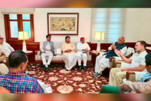 INDIA alliance meeting: انڈیا الائنس  کی میٹنگ میں کون کون ہوئے شامل؟ کانگریس نے جاری کی مکمل فہرست