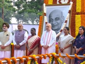 Sardar Vallabhbhai Patel Jayanti: سردار ولبھ بھائی پٹیل کی یوم پیدائش پر صدر، نائب صدر، مرکزی وزیر داخلہ امت شاہ سمیت کئی لیڈروں نے پیش کیا خراج عقیدت