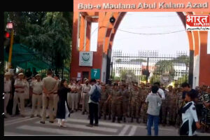 Jamia Millia Islamia ِStudent Protest: جامعہ ملیہ اسلامیہ میں طلبہ یونین انتخابات پر تعطل برقرار، 17ویں روز بھی احتجاجی مظاہرہ جاری Jamia Millia Islamia ِStudent Protest: جامعہ ملیہ اسلامیہ میں طلبہ یونین انتخابات پر تعطل برقرار، 17ویں روز بھی احتجاجی مظاہرہ جاری