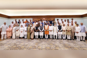 PM Modi Haryana MLAs Meeting: وزیر اعظم مودی کی ہریانہ کے وزرا اور ارکان اسمبلی سے اہم ملاقات، ’وکست بھارت 2047‘ کے وژن پر ہوا تفصیلی غور